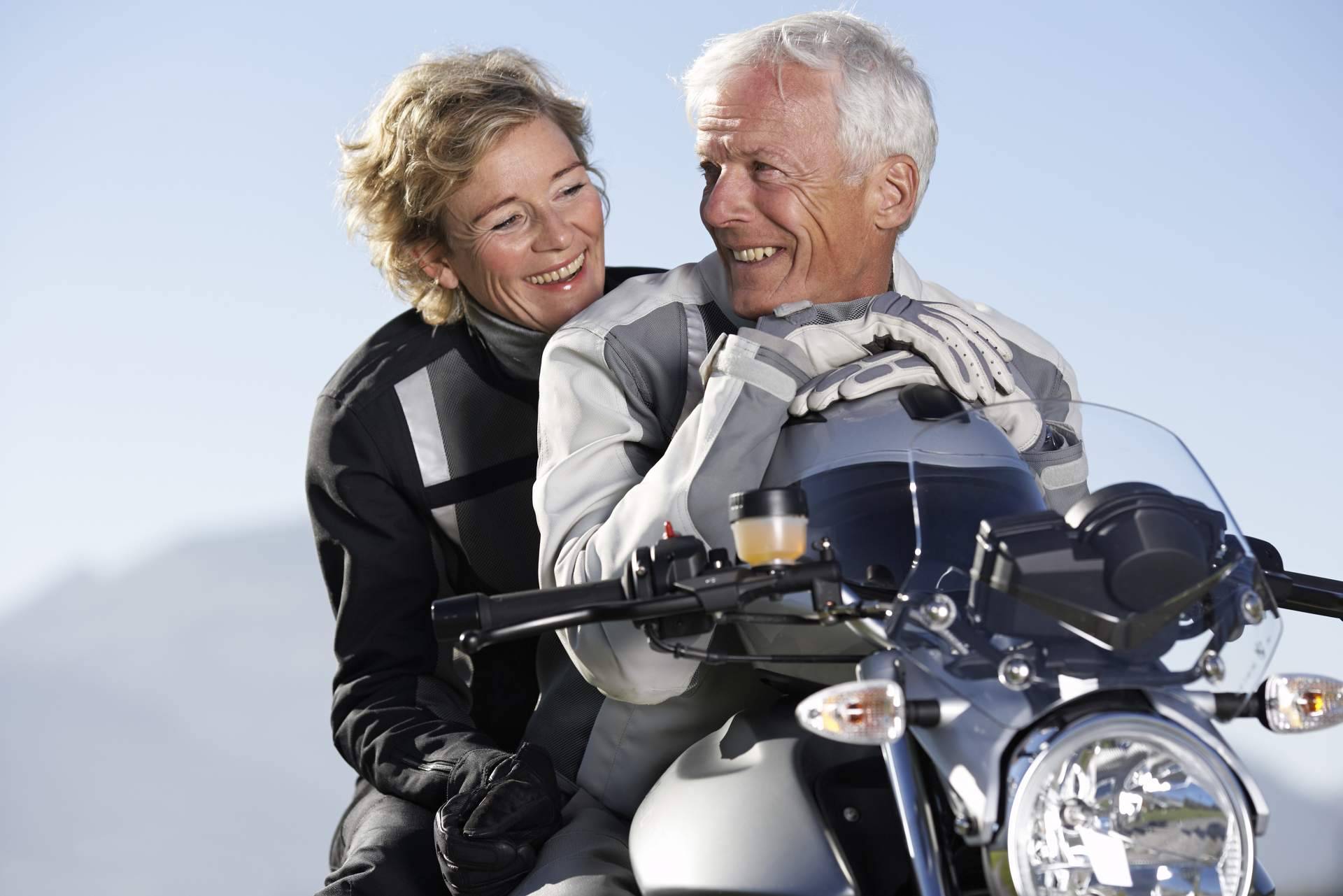 Practicar mototurismo de forma segura y divertida con los consejos claves de Eginer