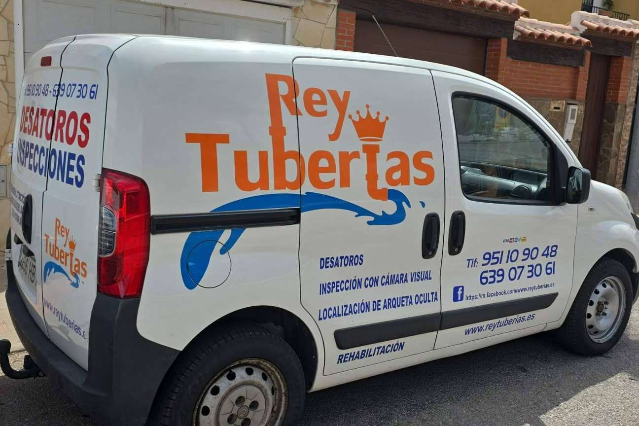 Desatoro y recuperación de tuberías con Desatoros Málaga Rey Tuberías