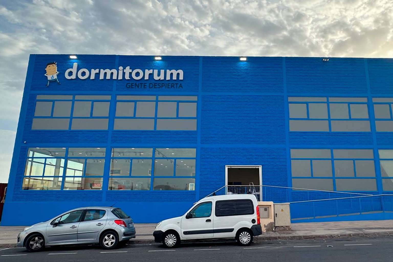 La campaña especial de Navidad impulsa la apertura de nuevas tiendas de colchones en dormitorum