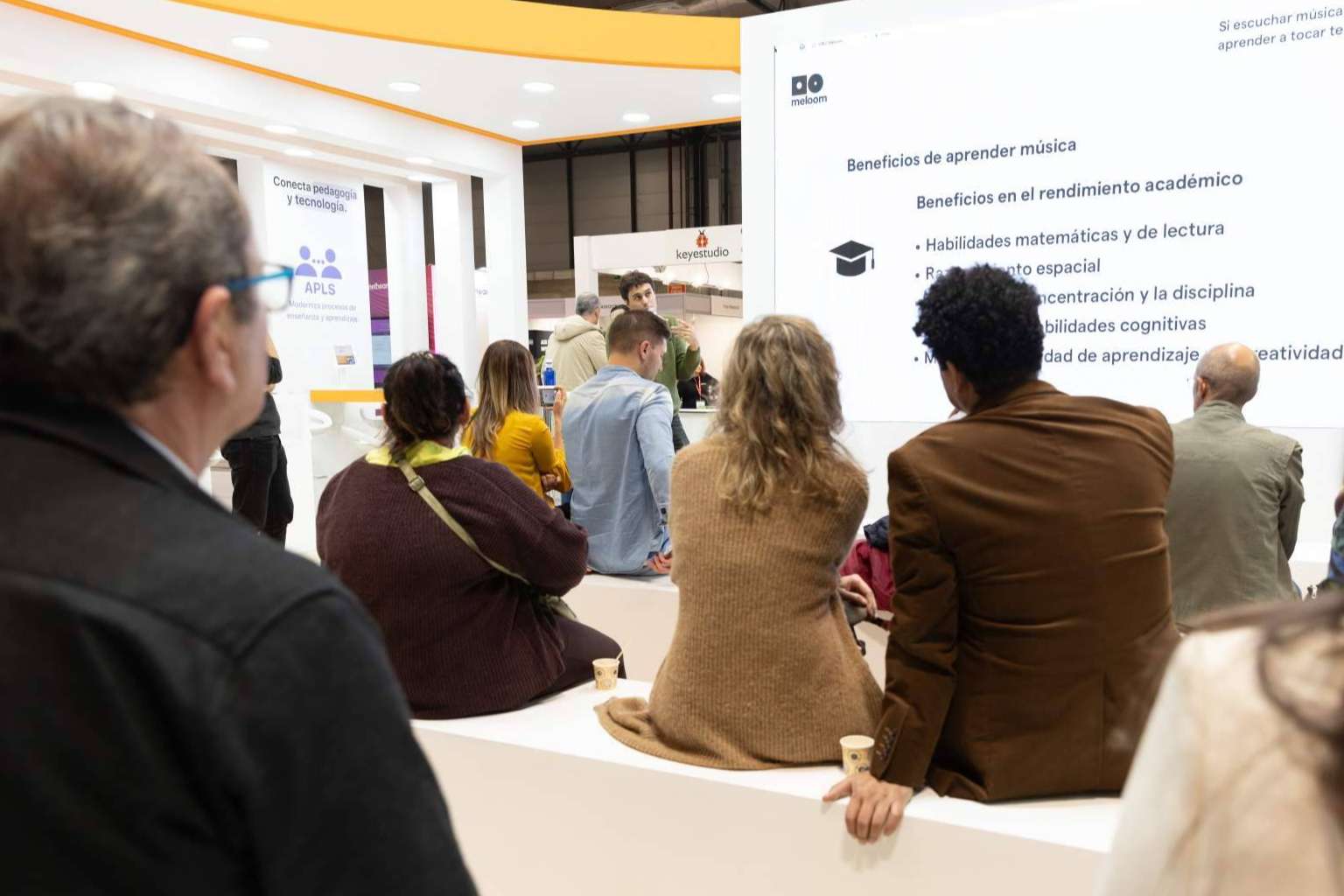 SIMO 2024, 'innovar con sentido' y 'aprender con responsabilidad' de la mano de Goldenmac EDU