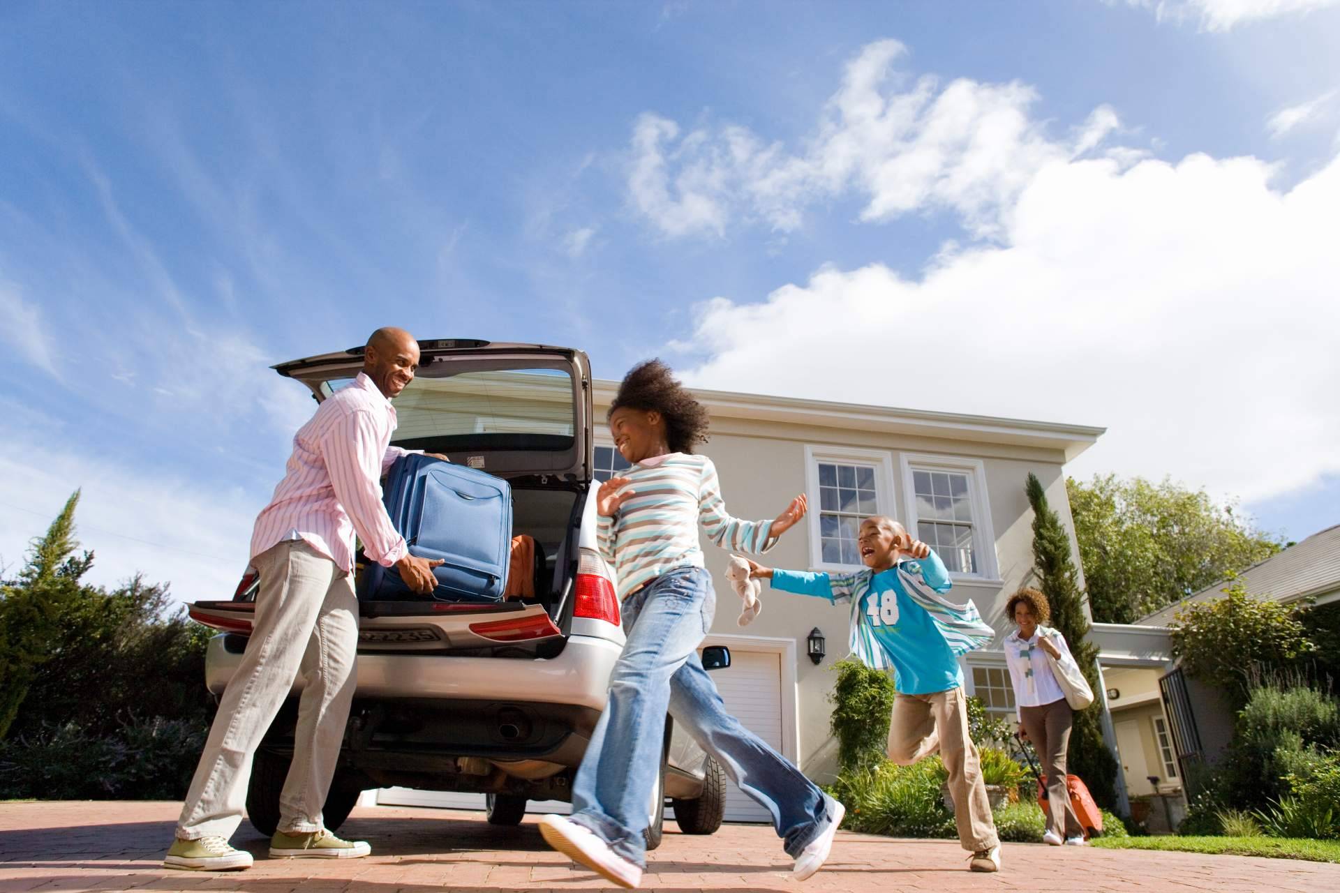 Renting coches ofertas; Vamos destaca por su modelo 100% online con todo incluido