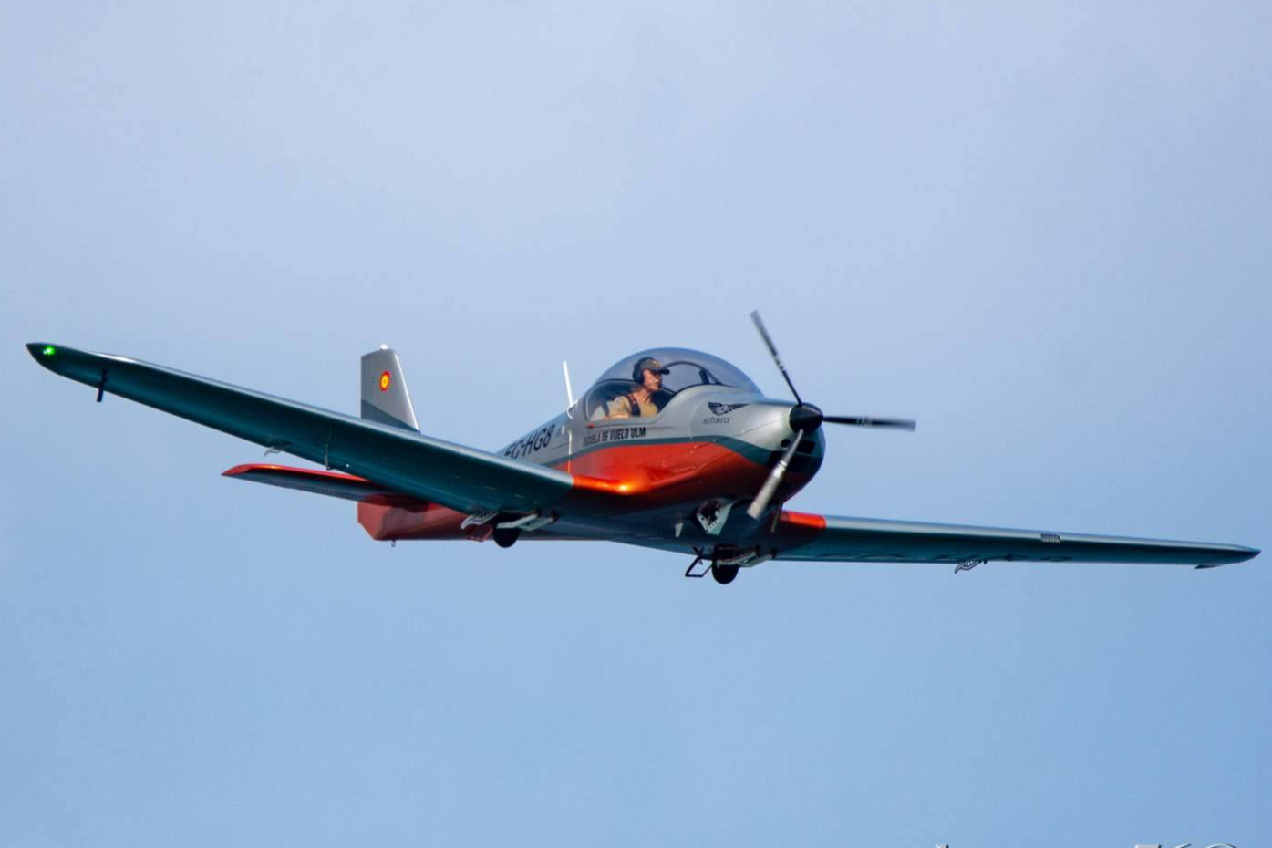 Turismo y aventura aérea se combinan en la experiencia de piloto por un día en Asturfly