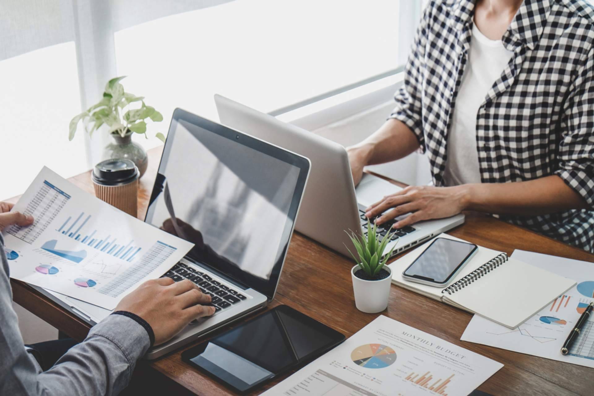 Estrategias de contenido con Llámalo Equix para crear valor más allá del evento