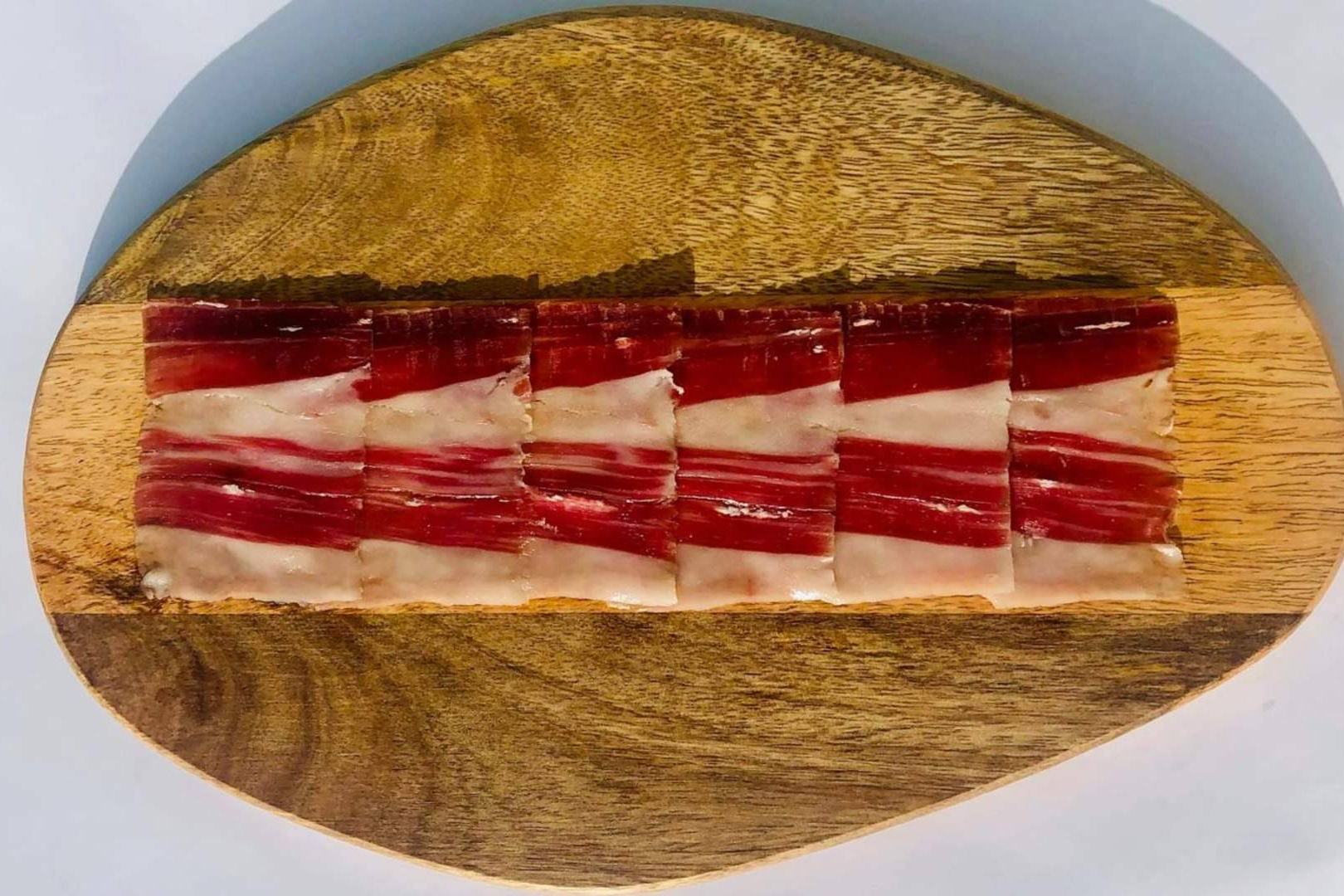 Jamones Paulino impulsa el jamón de bellota 100% ibérico como regalo para Reyes