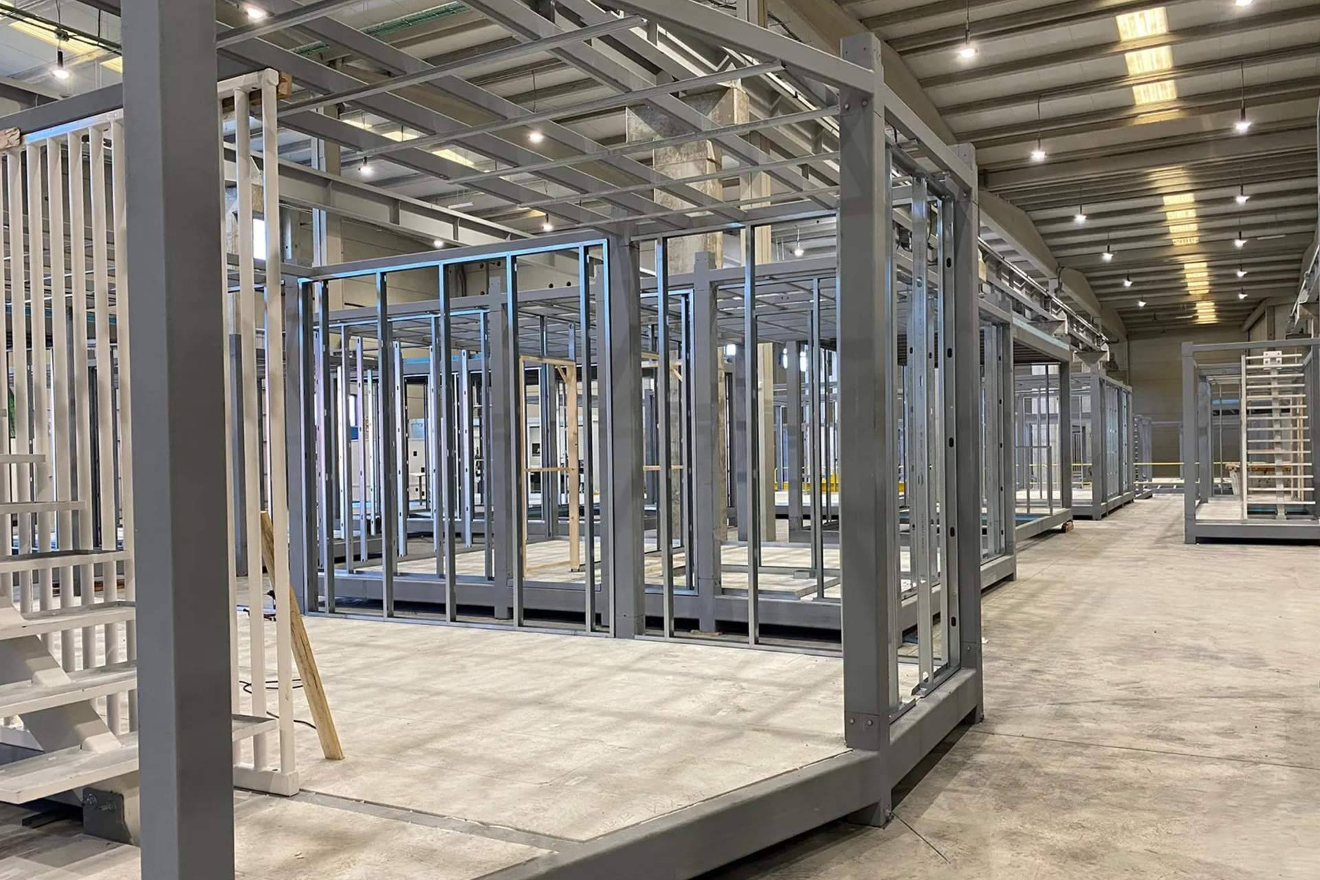 La eficiencia en construcción modular se apoya en estructuras metálicas a medida de Instalaciones RPM