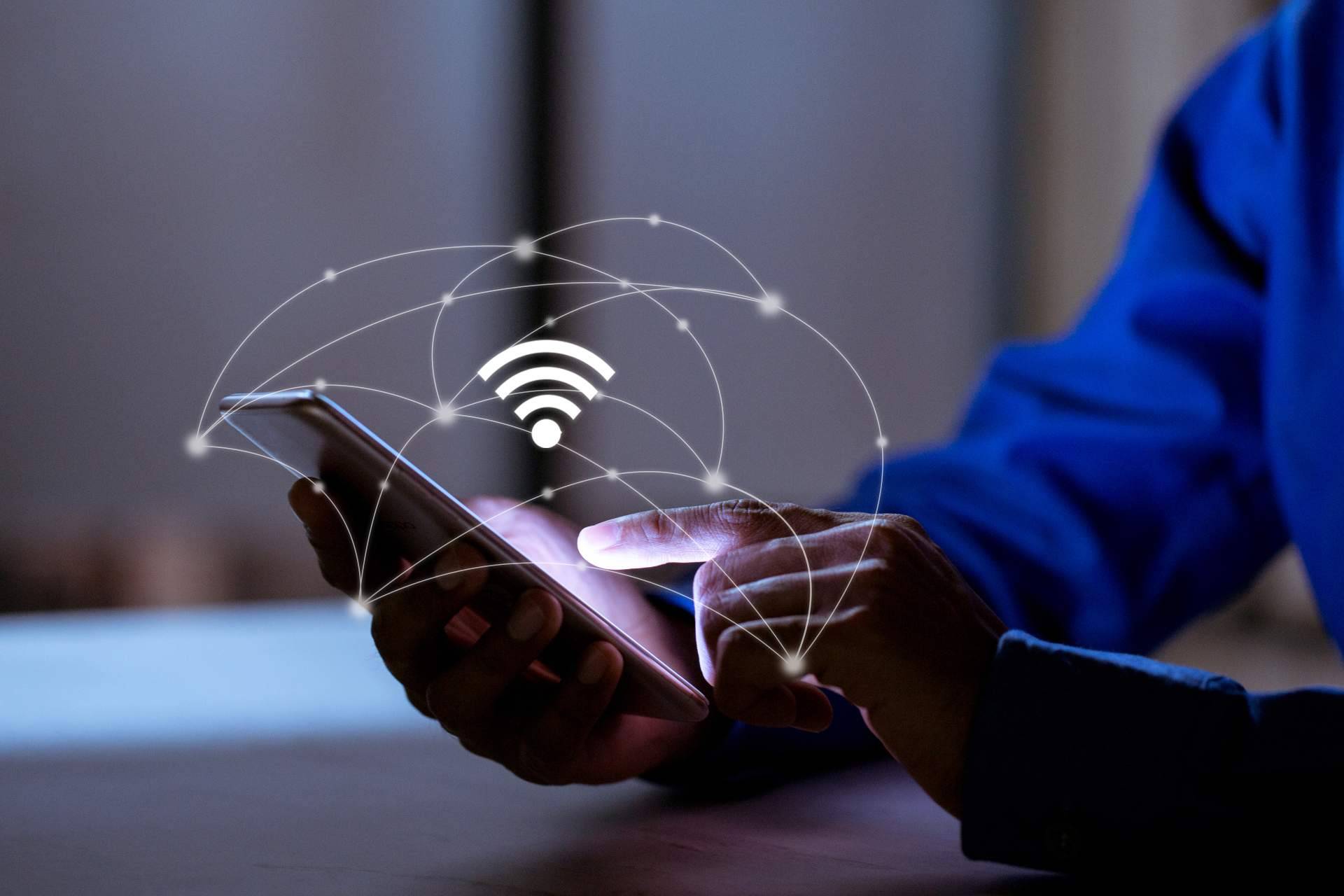 Lamartel analiza la evolución del WiFi 5, 6 y 7 en la instalación de redes inalámbricas