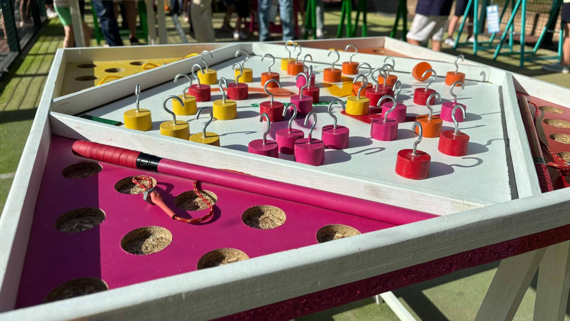 La madera le gana el pulso al píxel; la nueva tendencia que revoluciona los eventos en Madrid