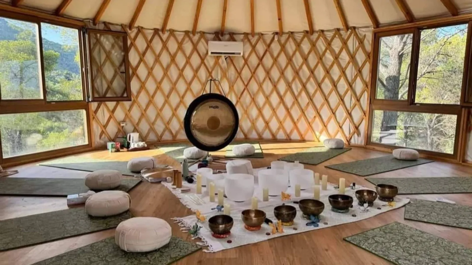 Celtic Yurts; La solución prefabricada y rápida a la vivienda que se puede montar sin pedir permisos