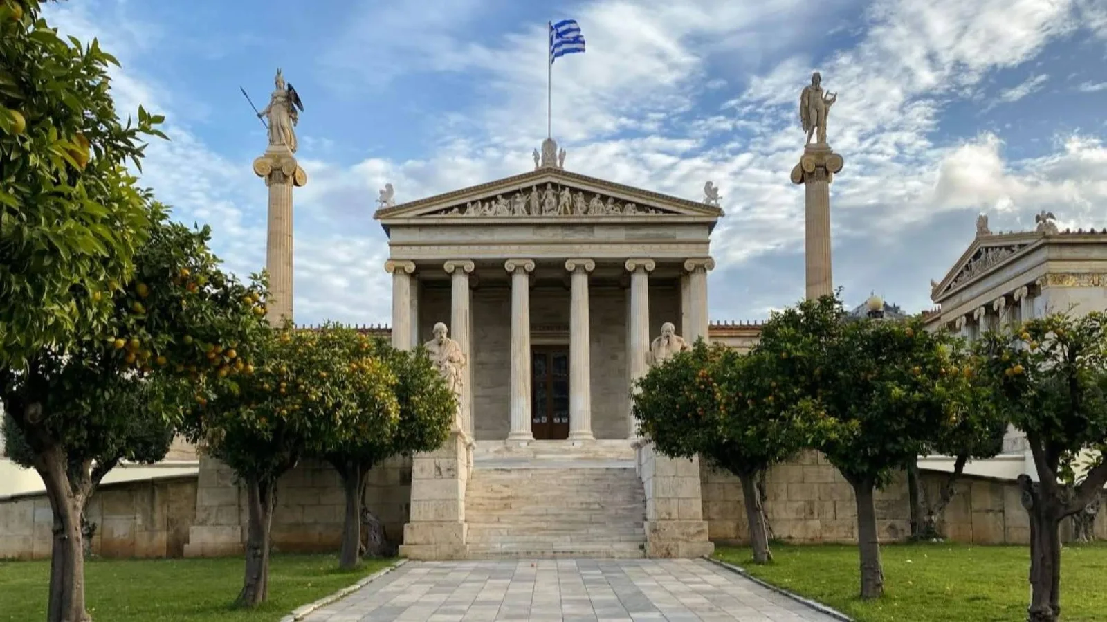 La otra cara de Atenas; cuatro lugares para descubrir sus mitos más allá de la Acrópolis